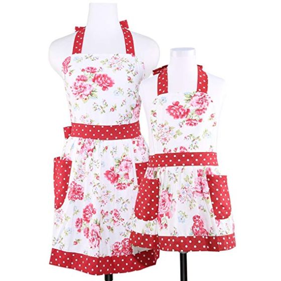 mommy and me aprons